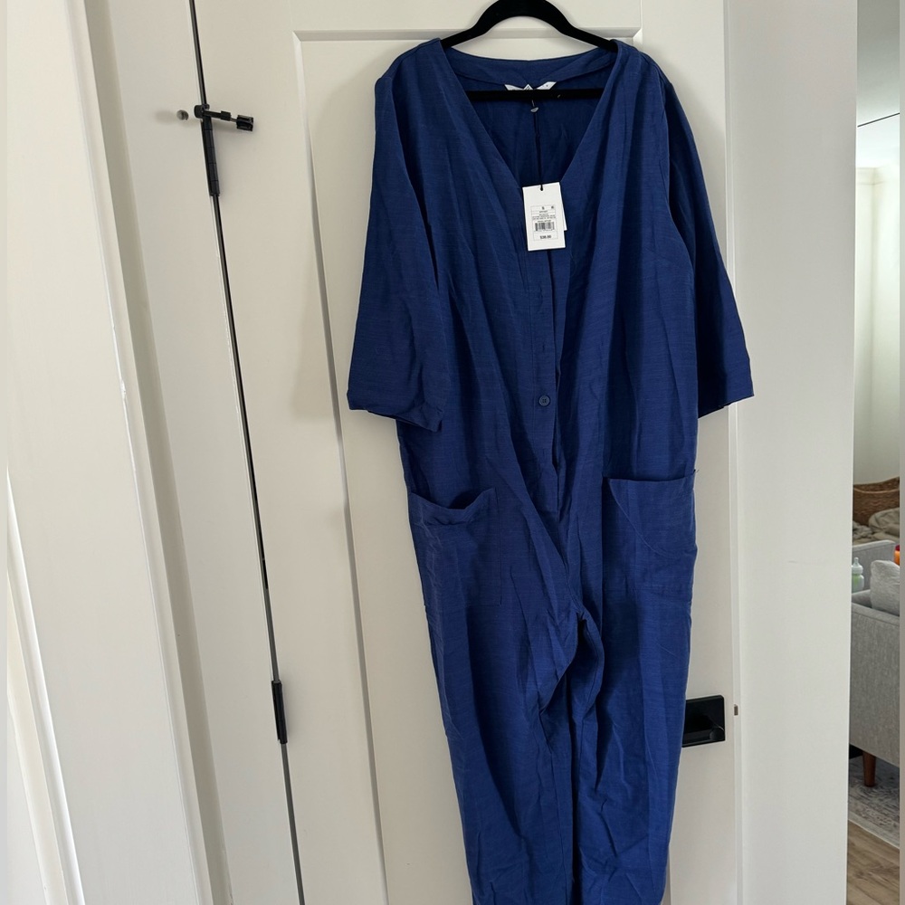 Maternity blue jumpsuit button up